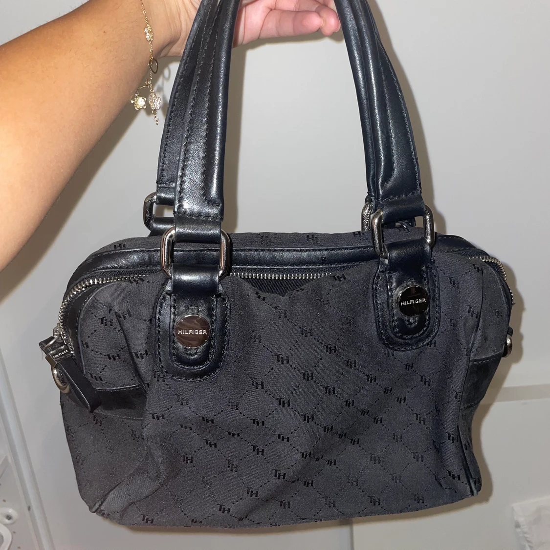 Tommy hilfiger y2k väska - 90