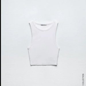 Zara linne - Vitt linne ifrån zara i storlek s men skulle även säga att den passar en xs/xxs då den är ganska liten i storlek🤍 