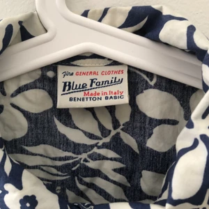 Benetton - Benetton, härligt tryck och färg! Blue family.