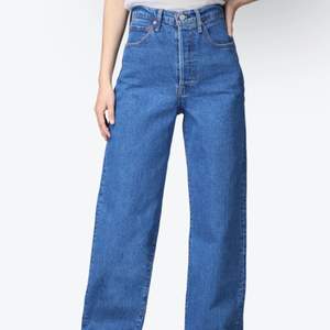 Fine Levi’s jeans 🤍 W24 L27💗