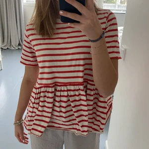 Zara t-shirt - Jättefin och bra skick❣️ 30 kr+frakt