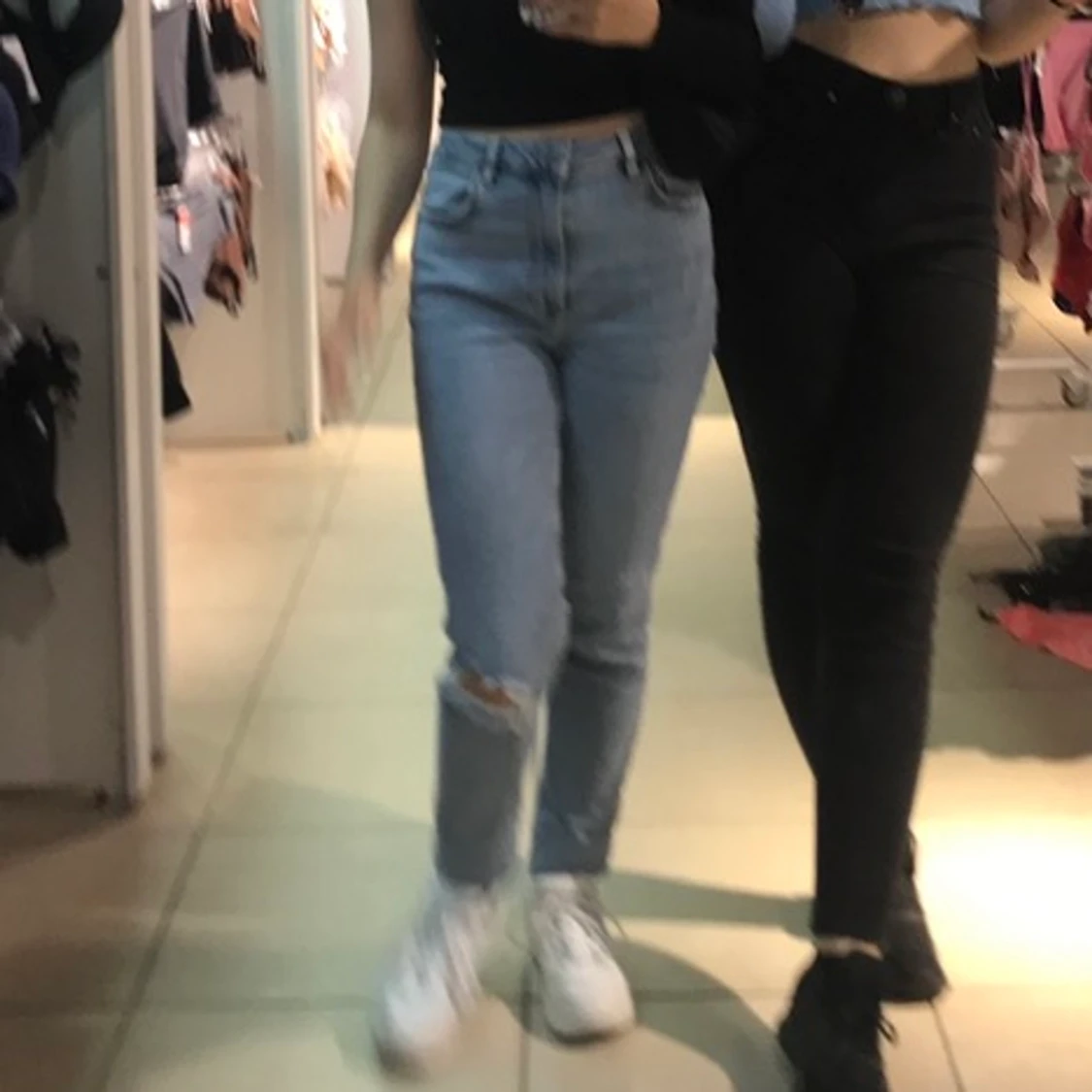 jeans