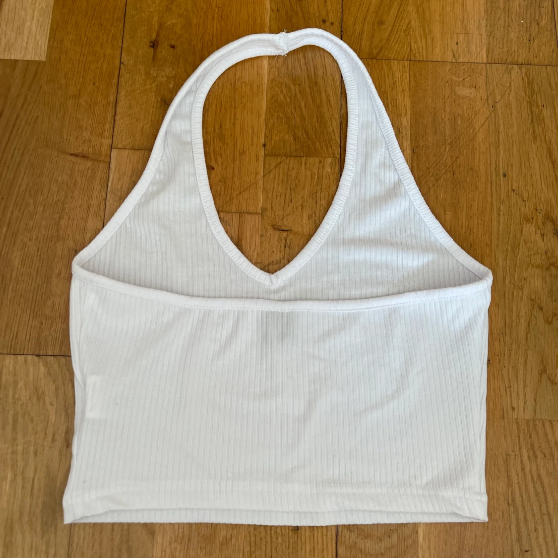 Vitt linne med öppen rygg strl XS - 90