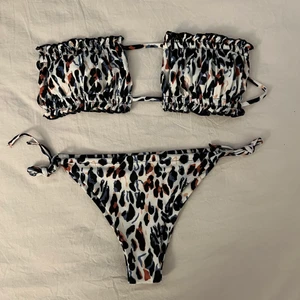 Shein bikini - Helt oanvänd bikini från shein storlek M