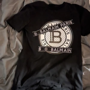 Balmain:stl xs - Instrese koll bara