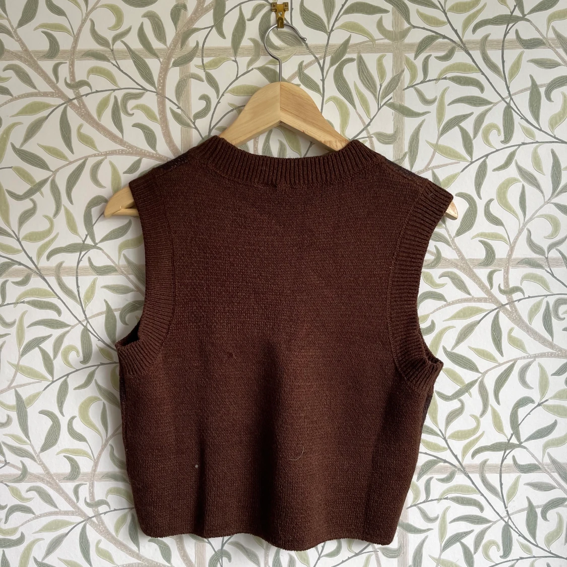 Väst med mönster i storlek S - 90