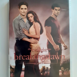 Twilight film  - Twilight breaking dawn part 1  PS: Köper du båda Twilight filmerna får du båda för 20 kr istället för 40 kr 😉