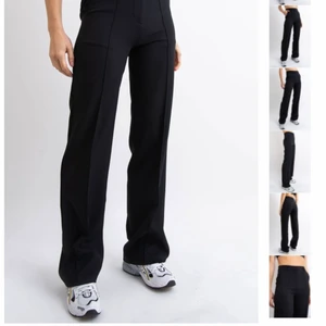 madlady kostymbyxor - säljer två par svarta kostymbyxor från madlady. kostymbyxorna är i storlek eu32/l30 och eu32/l34. använda ett fåtal gånger men är fortfarande i fint skick