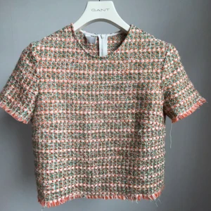 Stickad tröja  - Superfin stickad tröja från Mango Suit, perfekt inför hösten med söt passform 💕