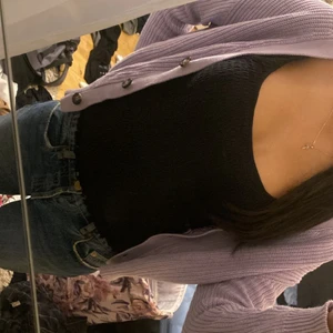 ❤️ - En hjälte fin köpte på lagade 157 för länge sen vet inte om den finns kvar men inga knappar sönder och finns en extra knapp😁