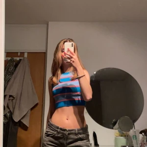 Topp - Superfin trendig zara topp i storlek S!💓 Använt fåtal gånger och är i nyskick. 