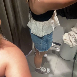 Zara topp  - En jätte fin topp från zara som tyvär inte kommer till användning ! 