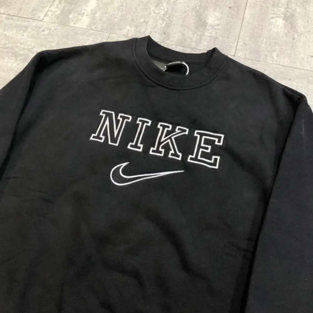 Nike sweatshirt passar M. Hoodies.