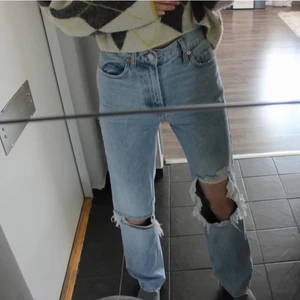 Mango jeans - As coola jeans från mango som slutat komma till användning😊