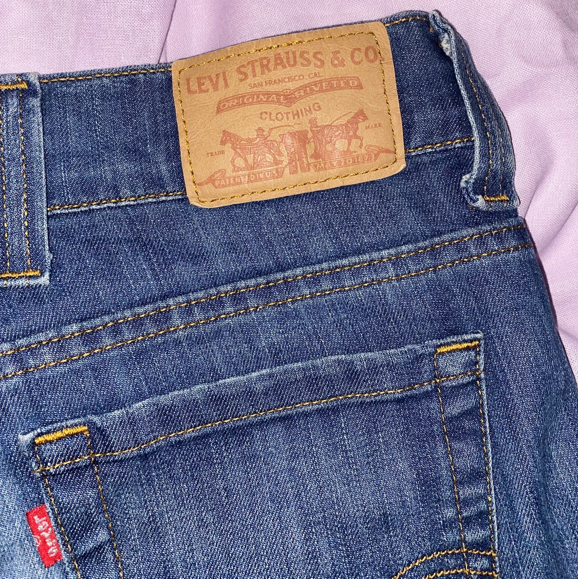 Lågmidjade levis jeans - 90