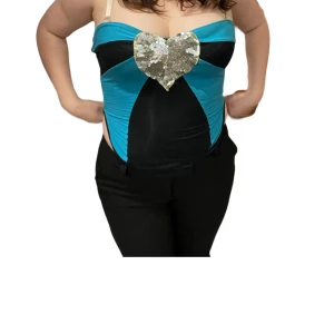 Y2k outfit Tub topp och linne byxor - Topp och linnebyxor säljs tillsammans då dem inte kommer till användning 