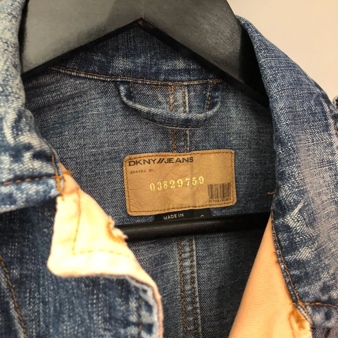 DKNY jeansjacka  - 90