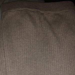 En skön kjol  - Skön  material 