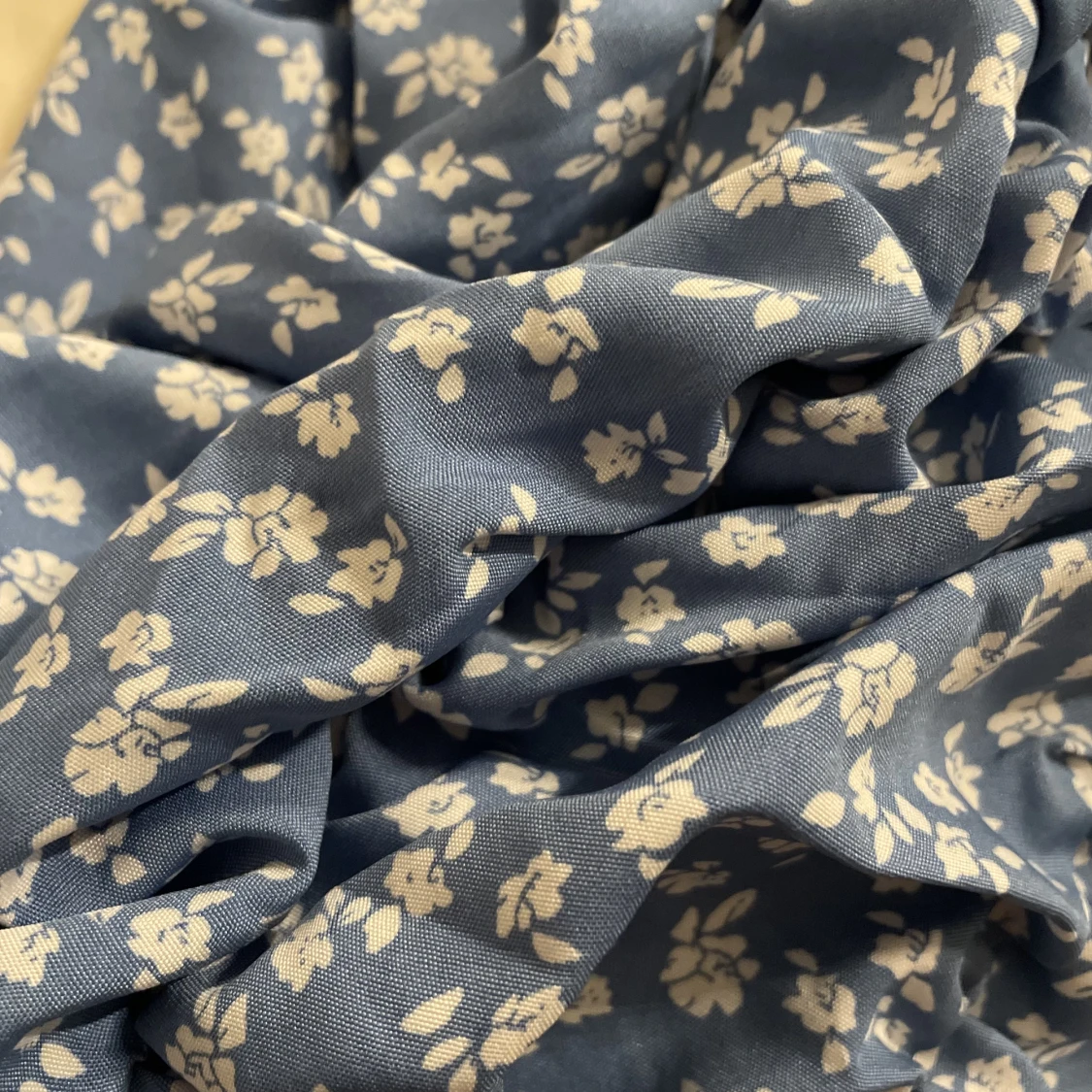 Oanvänd klänning - 91