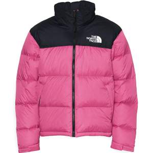 Jättefin north face jacka, köpt för   3 400kr💕 Inga slitningar! (2a bilden är lånad) 