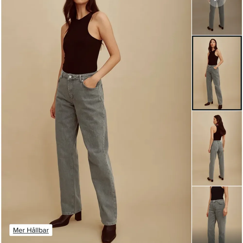 Har dessa jeans från Nakd som är mid waist i stl 34, använda typ 2 gånger så i väldigt fint skick. 200kr eller bud. Jeans & Byxor.