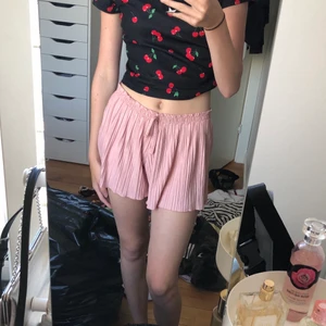 Shorts  - Mjukisshorts från ullared! 💅🏻 frakt tillkommer på 20kr