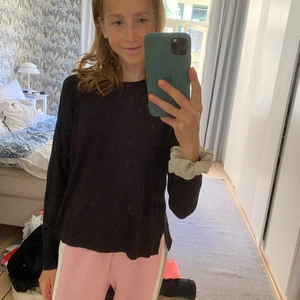 Svart tunt stickad tröja från HM - Svart tunt stickad tröja från HM