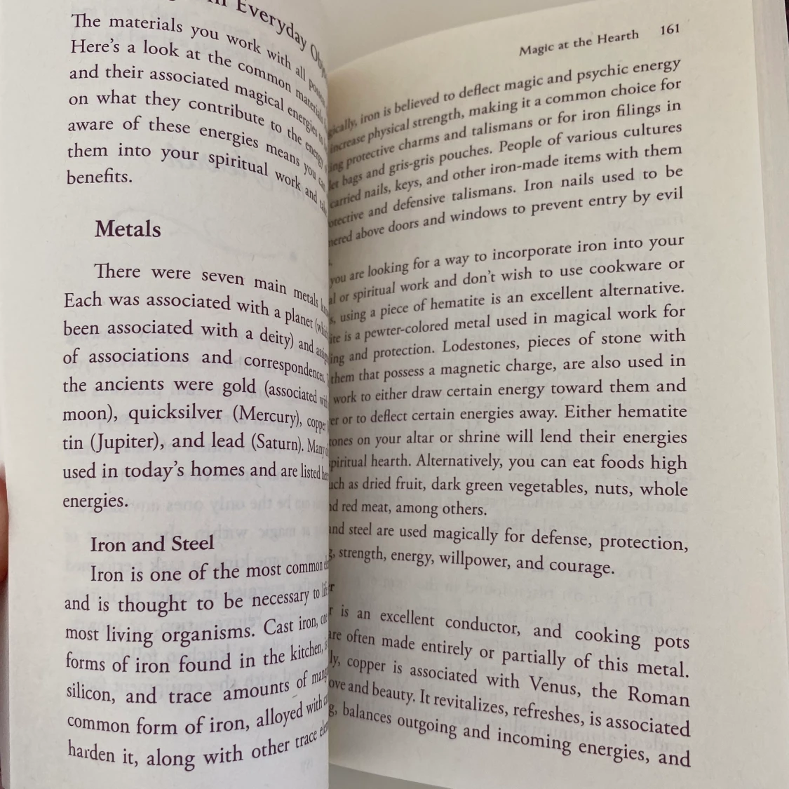 The house witch, hardcover  - 90