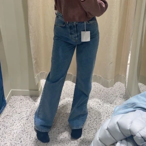 Jeans från bik bok - Knappt använda jeans i bra skick från bikbok<3