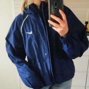 Nike jacka - Vintage Nike jacka i super bra skick! 