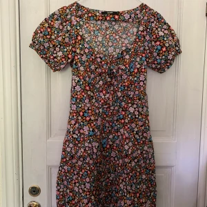 Klänning från Bik bok, S - Använd en gång, Storlek S