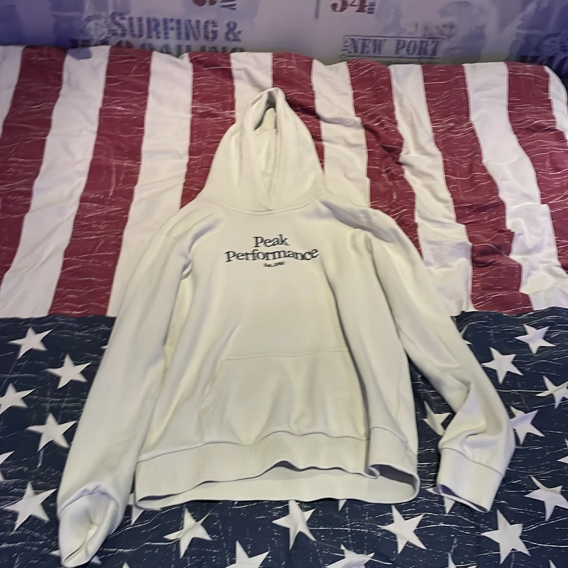 Peak performance tröja