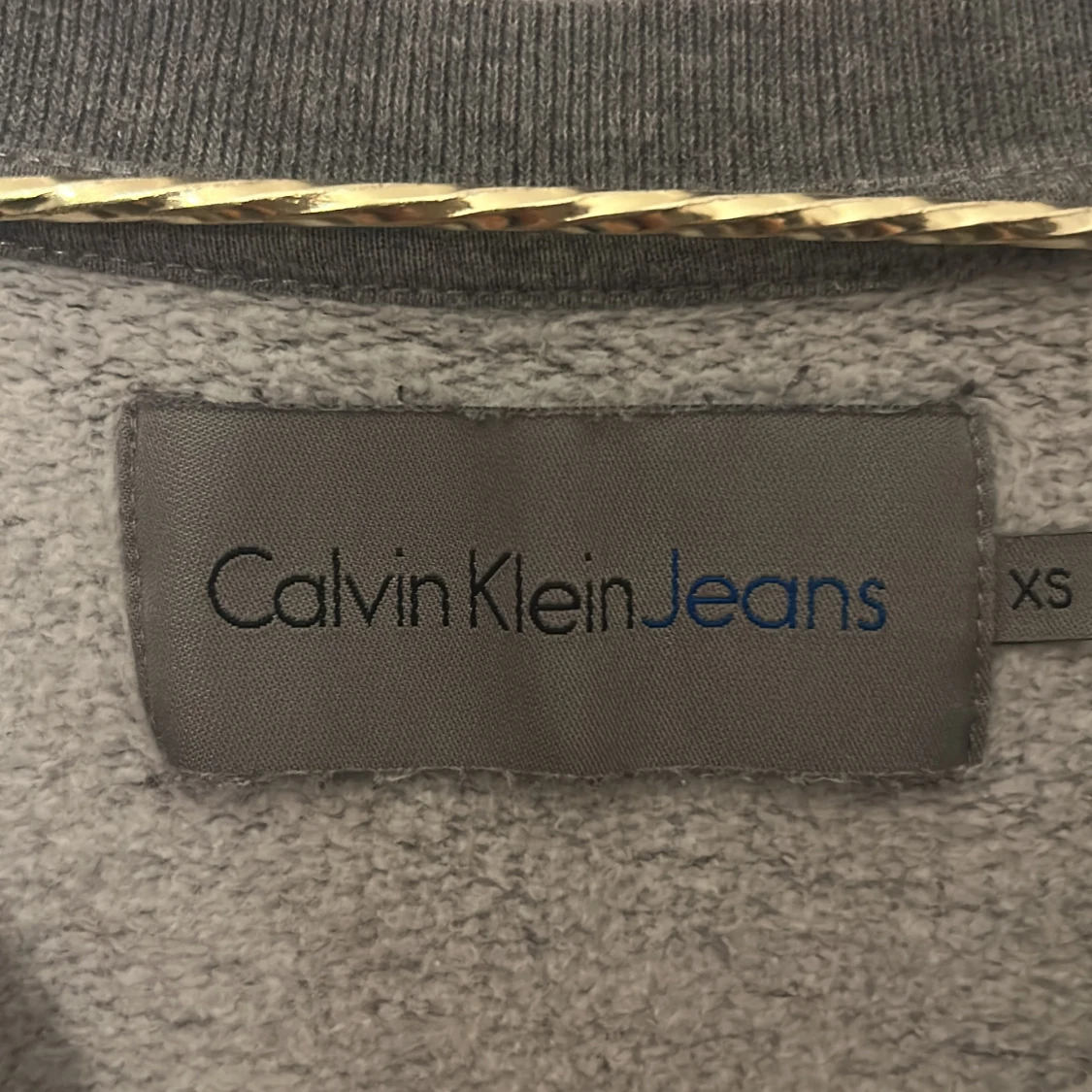 Calvin Klein tjocktröja  - 90