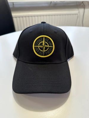 Stone Island keps  - Helt ny Stone Island keps 