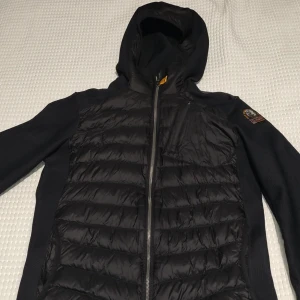 Parajumper jacka  - Bra jacka fin passar med allt 