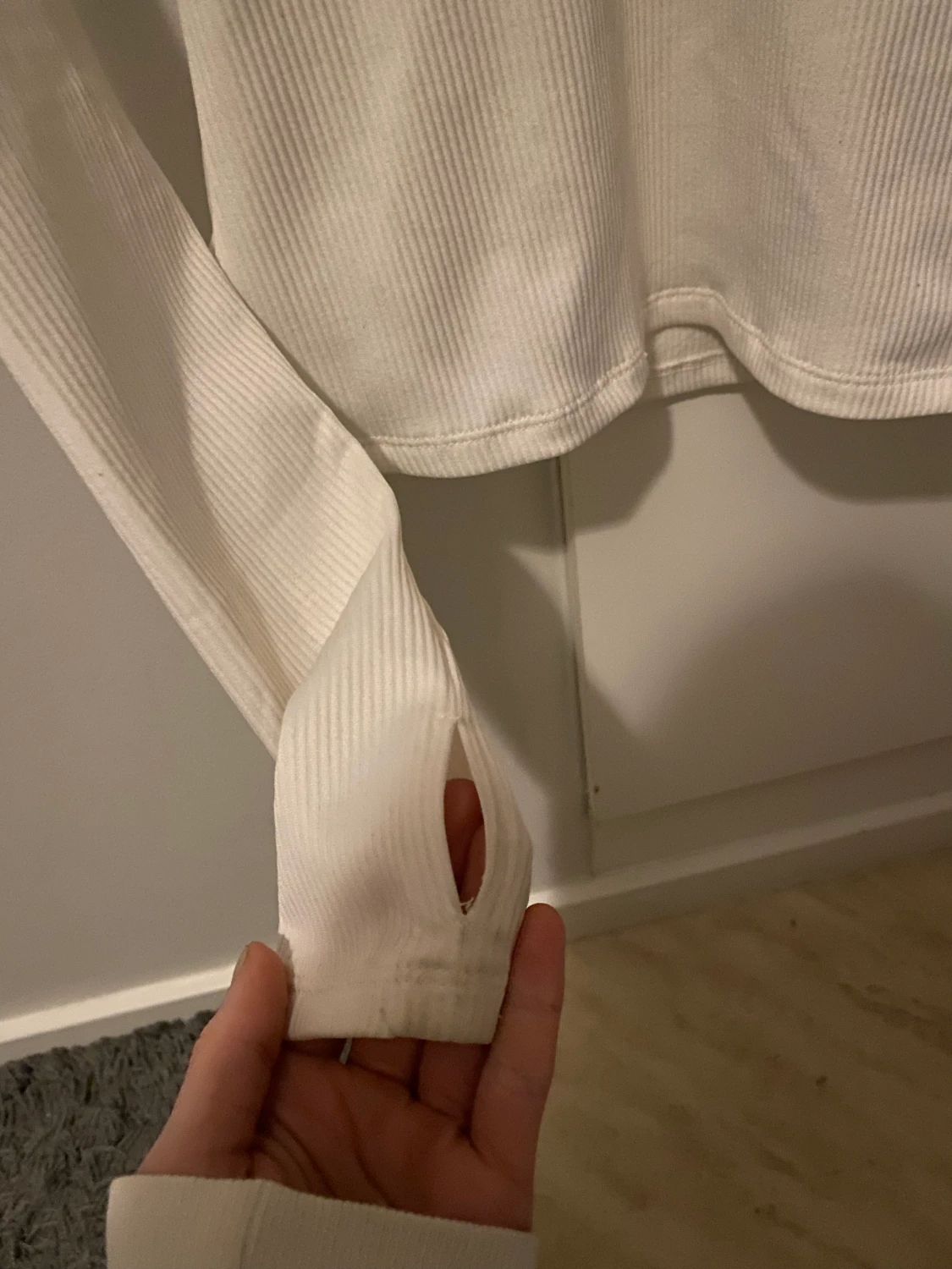 Ribbad zip - tshirt från hm - 90