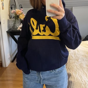 University of California Cali Hoodie - Köpt i Los Angeles men har tyvärr inte kommit till användning💙