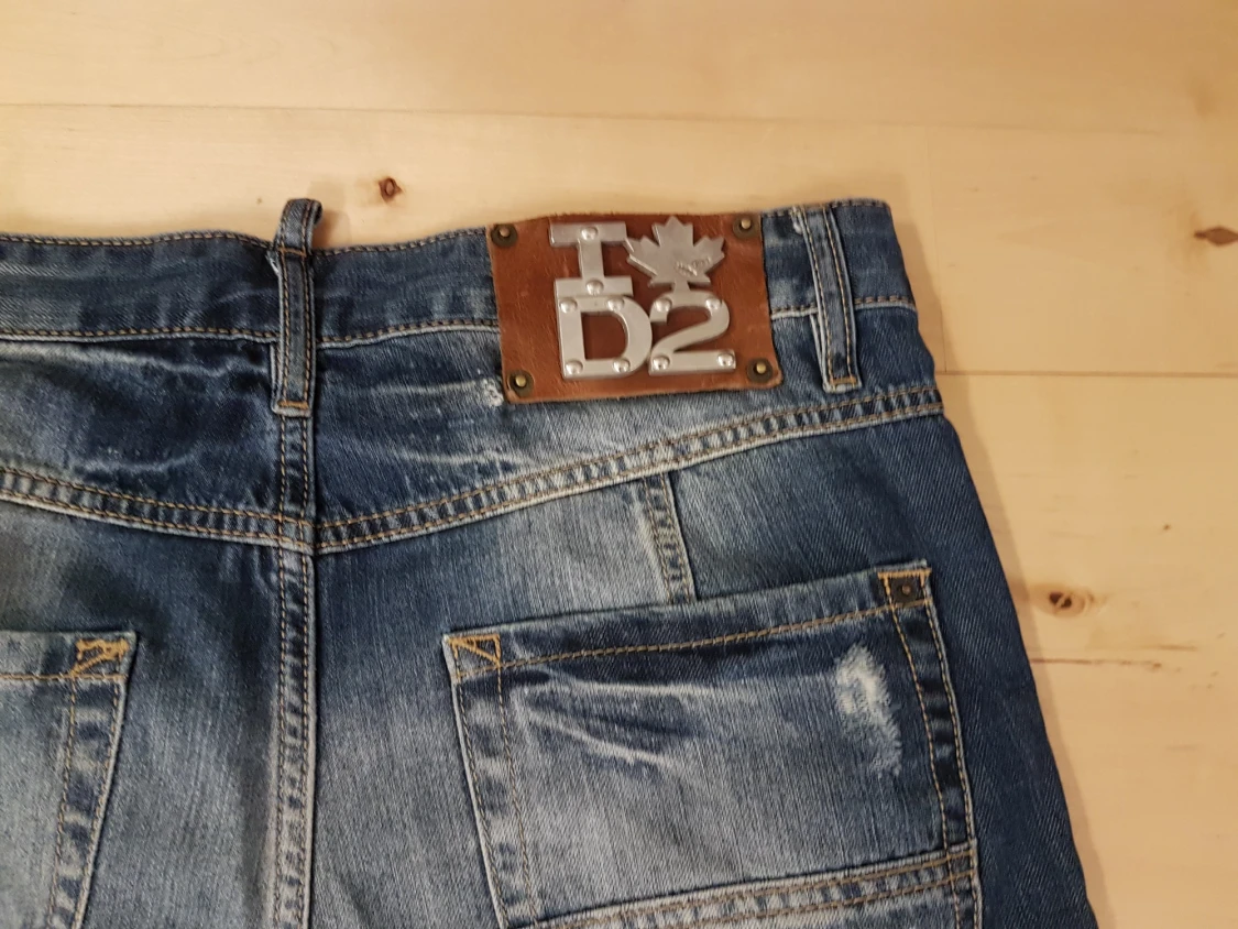 Dsquared2, jeansshorts st.33, blå - 90