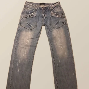 Y2K JEANS  - Size 31. Y2K🕷️🕷️