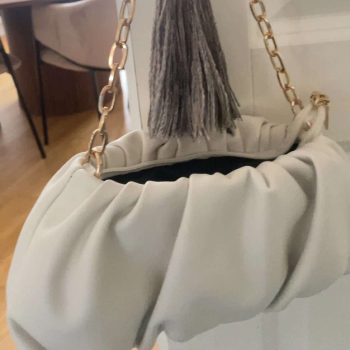Vit väska  - 91