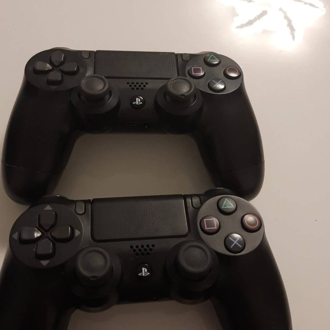 Ps4 controllers  - 91