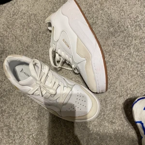 Lacoste storlek 37  - Skor storlek 37