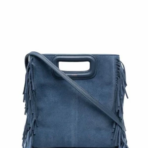 ‼️ SÖKER MAJE VÄSKA ‼️ - hej jag söker en maje väska! Vi diskuterar priset. Storlek spelar ingen roll om du har en maje väska och du säljer den skriv i kommentarerna eller privat ‼️😻😻