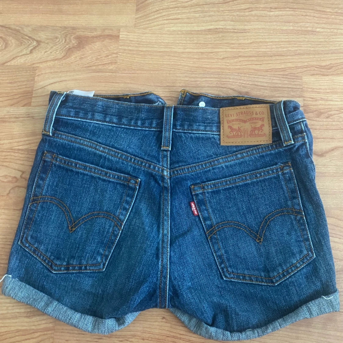 Levi’s shorts