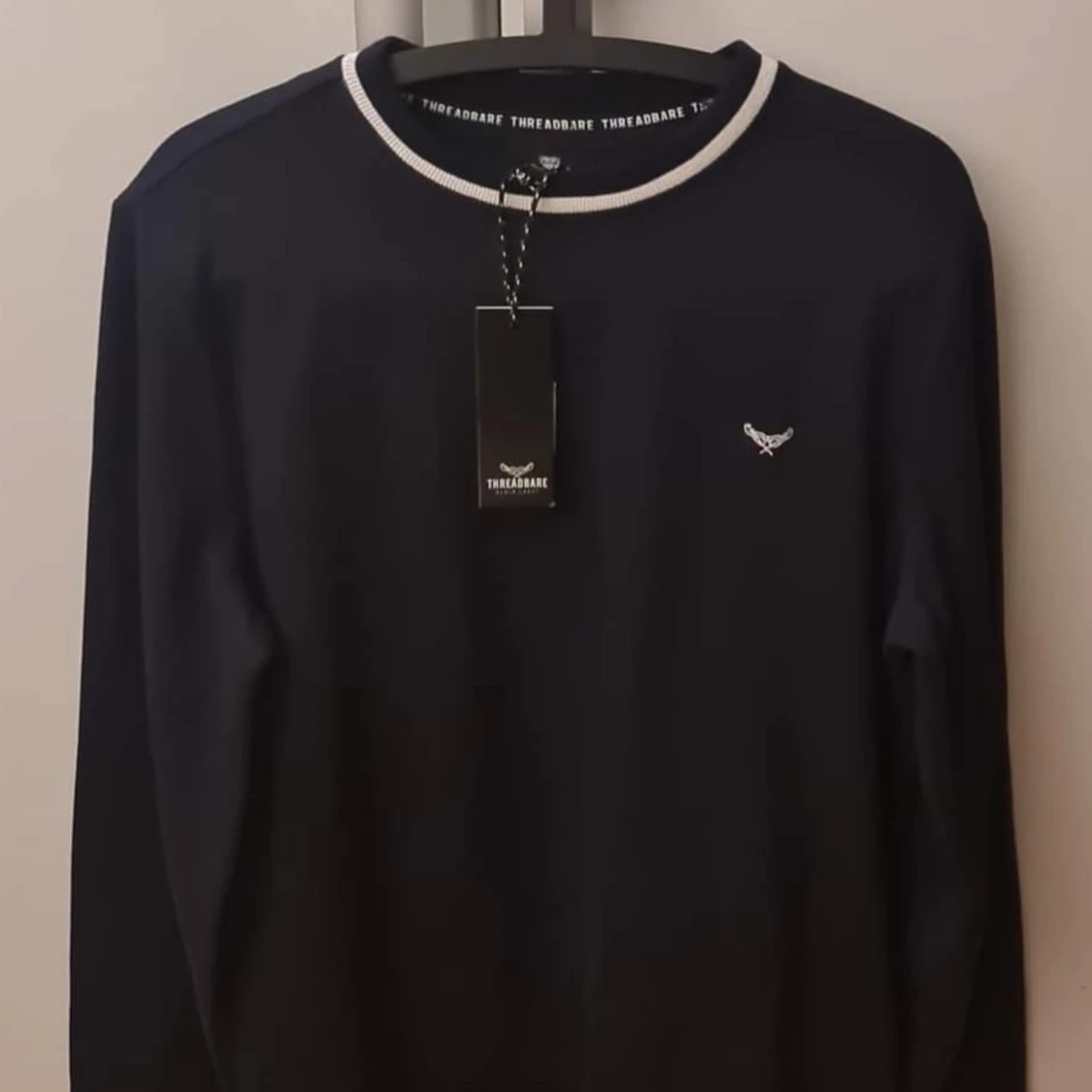 Navy blå tröja från Thereadbare 