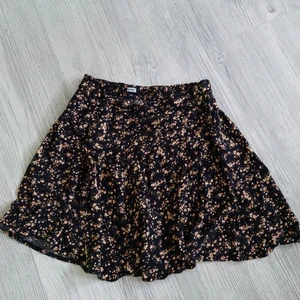 Bikbok kjol xs - Bikbok kjol xs