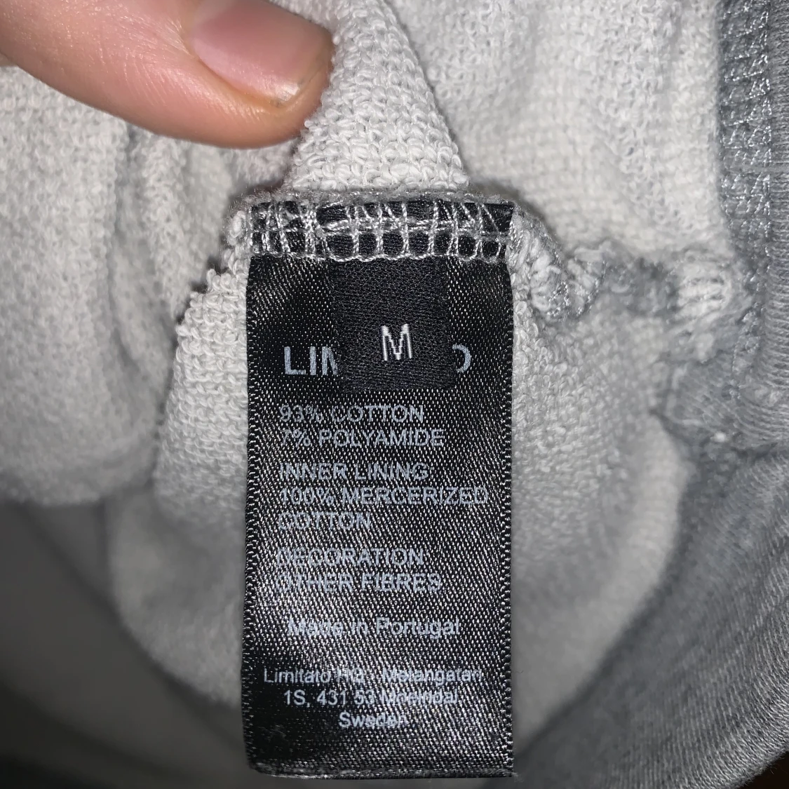 Limitato hoodie M - 91