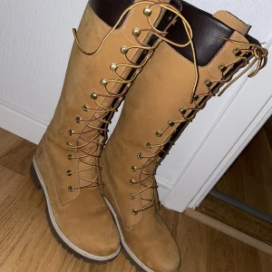 Timberland stövlar strl 37 - Äkta timberland stövlar som inte används. Fintskick endast använd vid fåtal tillfällen