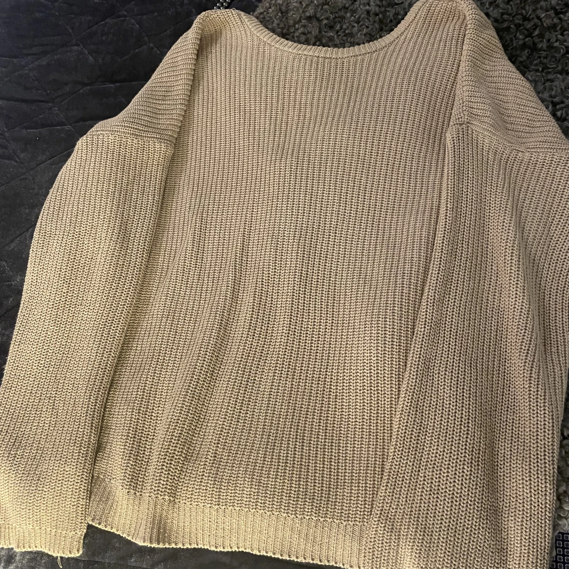 Stickad tröja  - 91