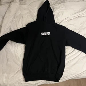 Hoddie  - Nyskick 